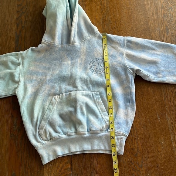 Youth Puppy Love Light Blue Tie-Dye Hooded Sweatshirt Small size 6-8 - Picture 7 of 9